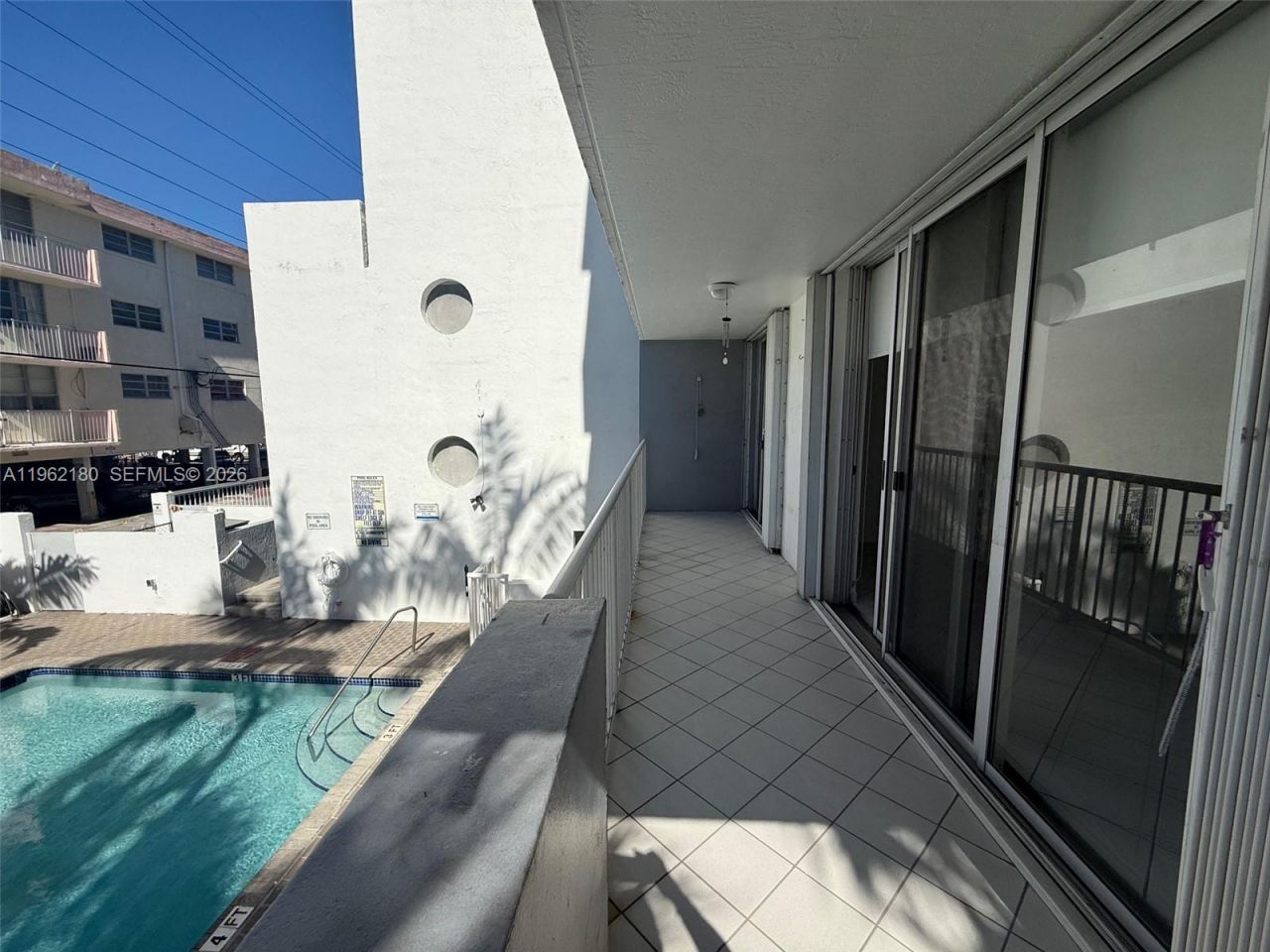 7832 Collins Ave, Unit 207, Miami Beach, FL 33141 Photo