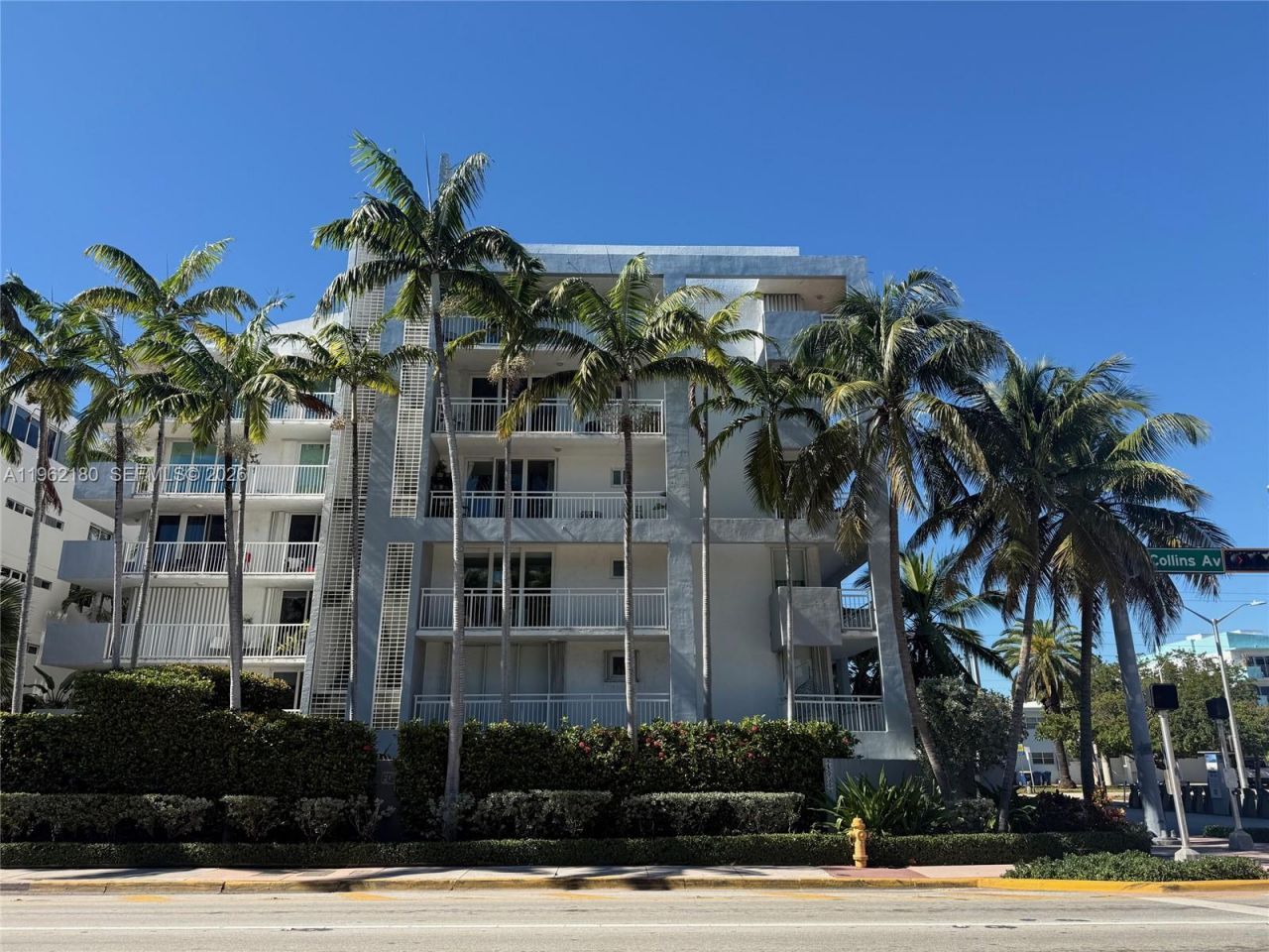 7832 Collins Ave, Unit 207, Miami Beach, FL 33141 Photo