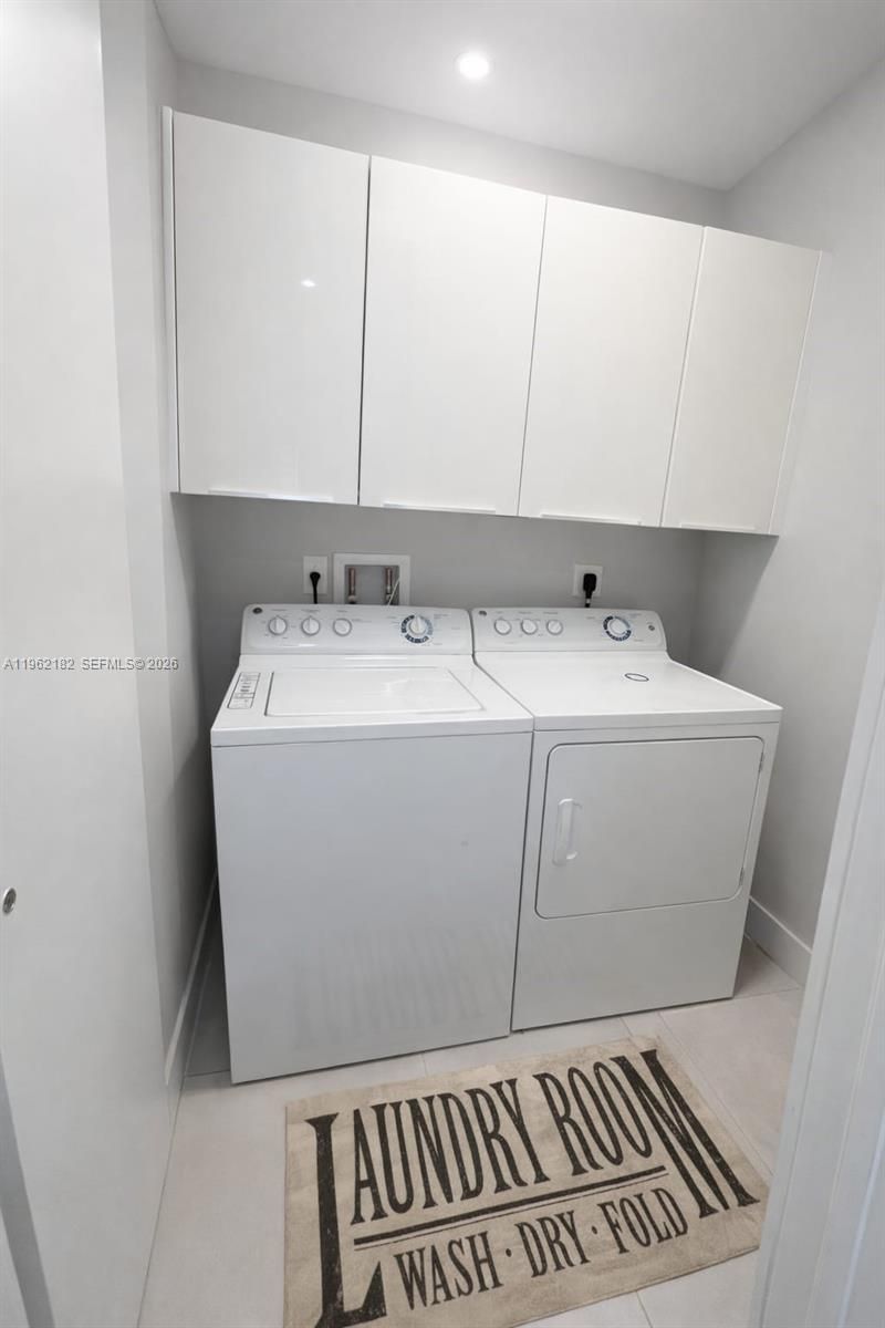 10565 NW 64th Way, Doral, FL 33178 Photo