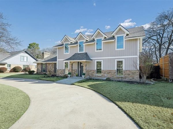 3804 Ashbury Lane, Bedford, TX 76021