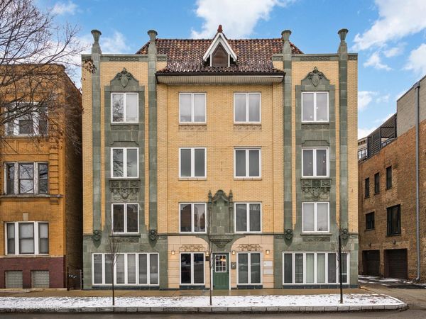 1636 W Melrose Street, Unit 405, Chicago, IL 60657