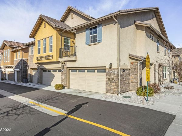 1885 Sea Horse Road, UNIT B, Reno, NV 89521