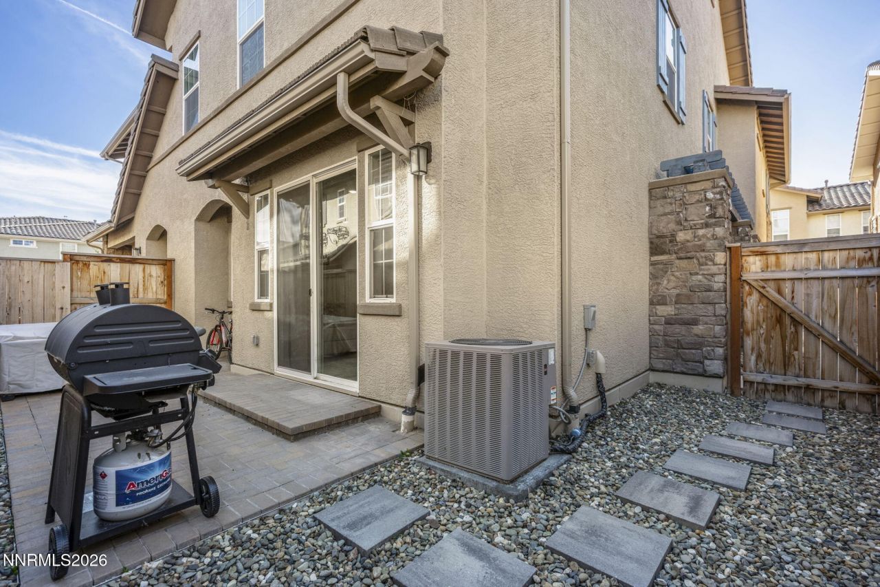 1885 Sea Horse Road, Unit B, Reno, NV 89521 Photo