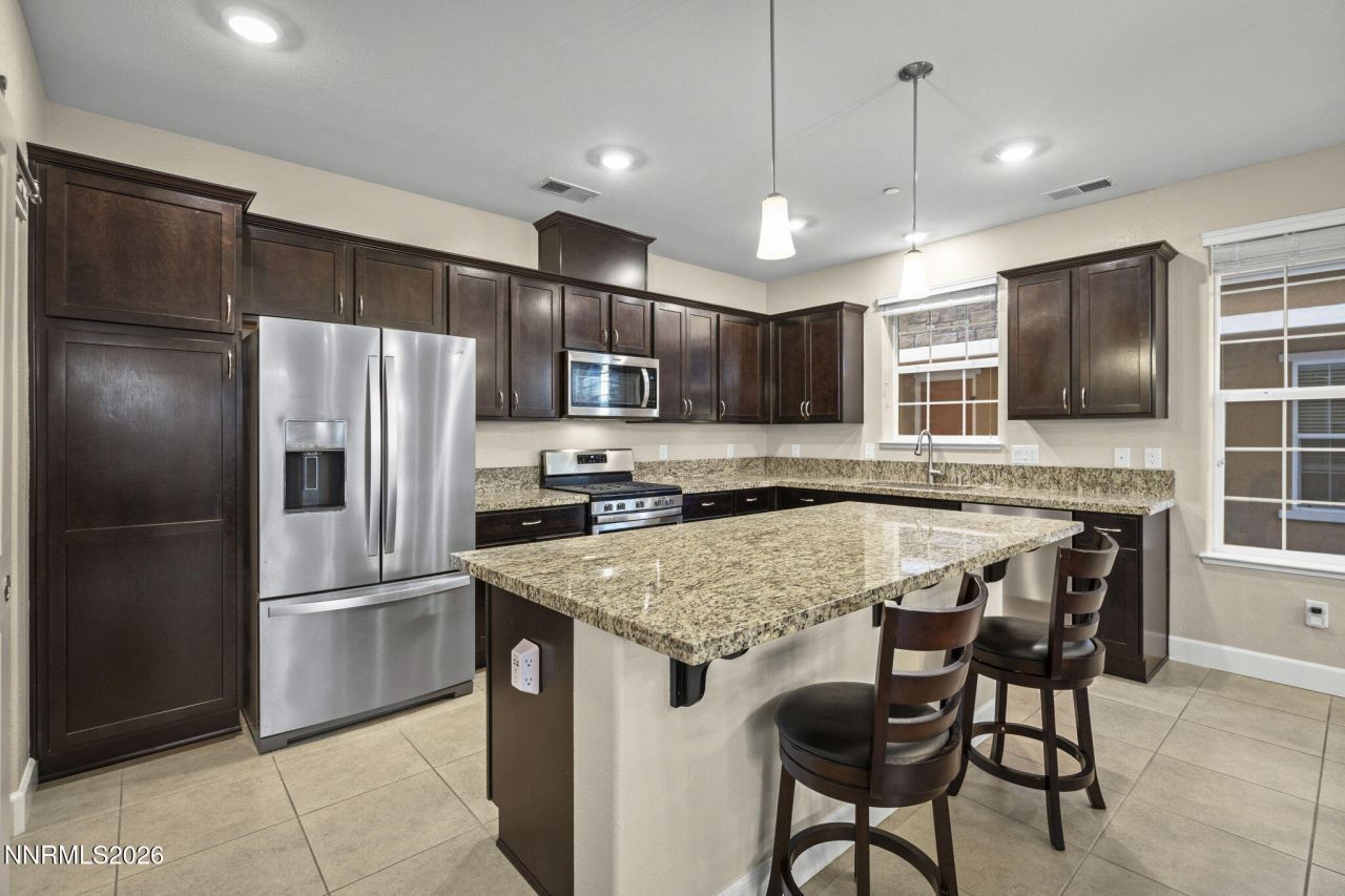 1885 Sea Horse Road, Unit B, Reno, NV 89521 Photo