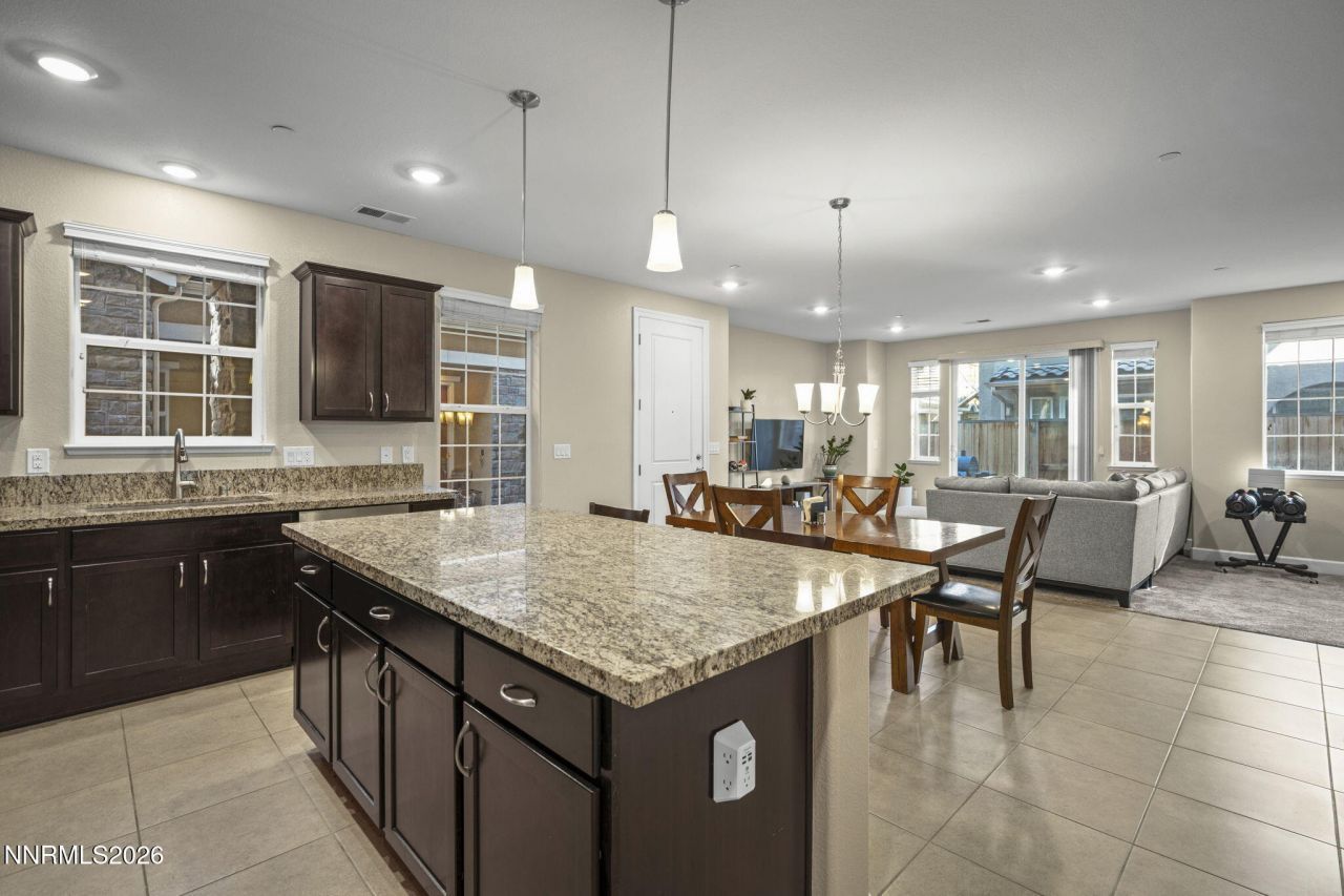 1885 Sea Horse Road, Unit B, Reno, NV 89521 Photo