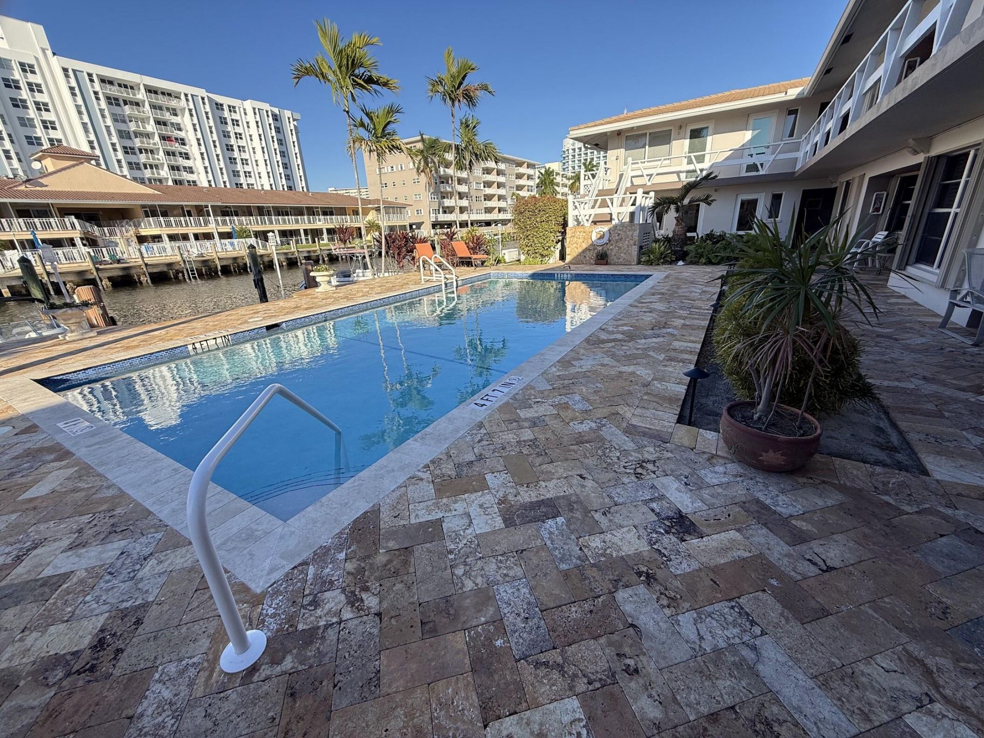 2857 NE 32nd Street, Unit 25, Fort Lauderdale, FL 33306 Photo