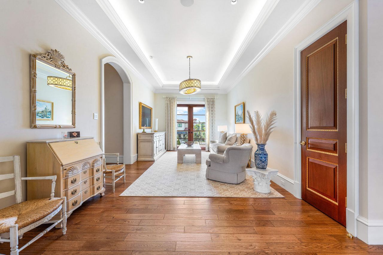 443 E Alexander Palm Road, Boca Raton, FL 33432 Photo