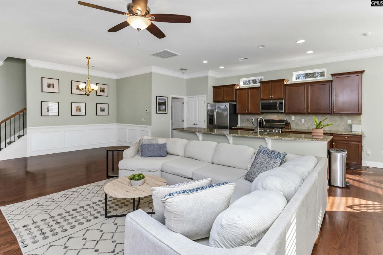 301 Explorer Drive  Photo 5