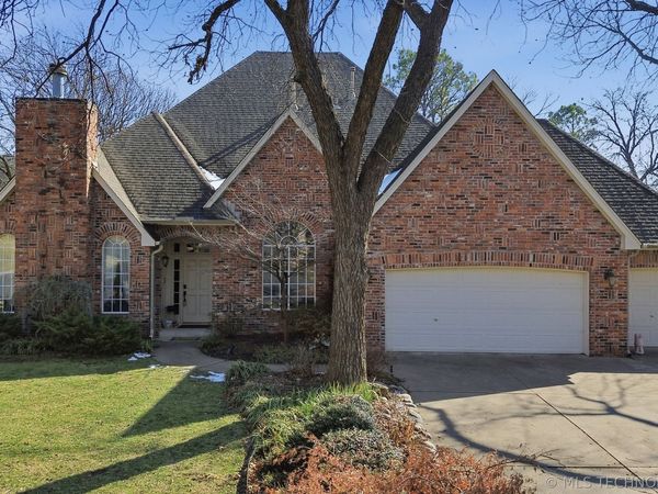 9021 S Maplewood Avenue, Tulsa, OK 74137