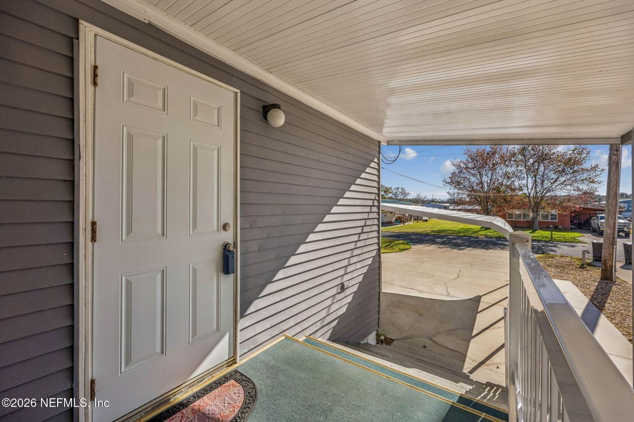 170 Moonlite Drive, Welaka, FL 32193 Photo