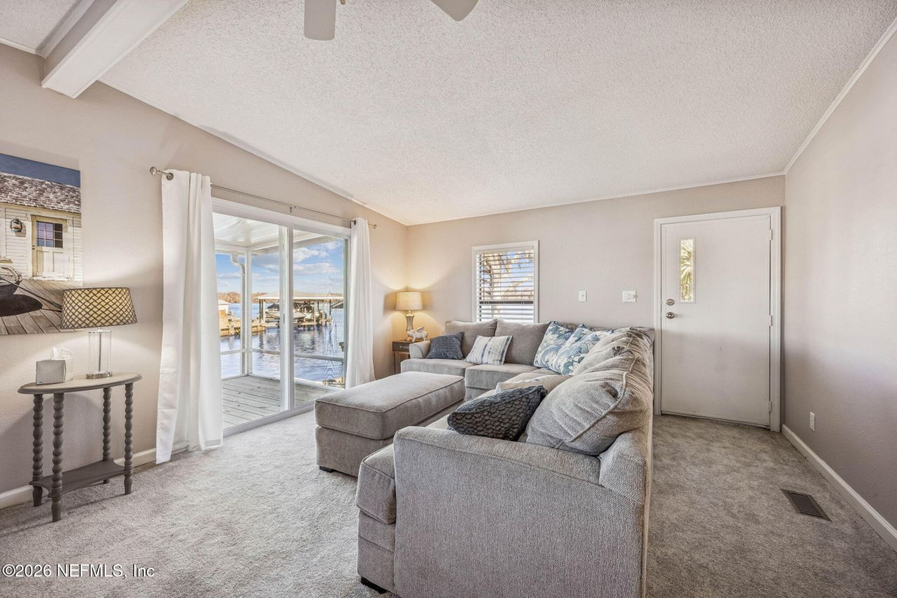 170 Moonlite Drive, Welaka, FL 32193 Photo