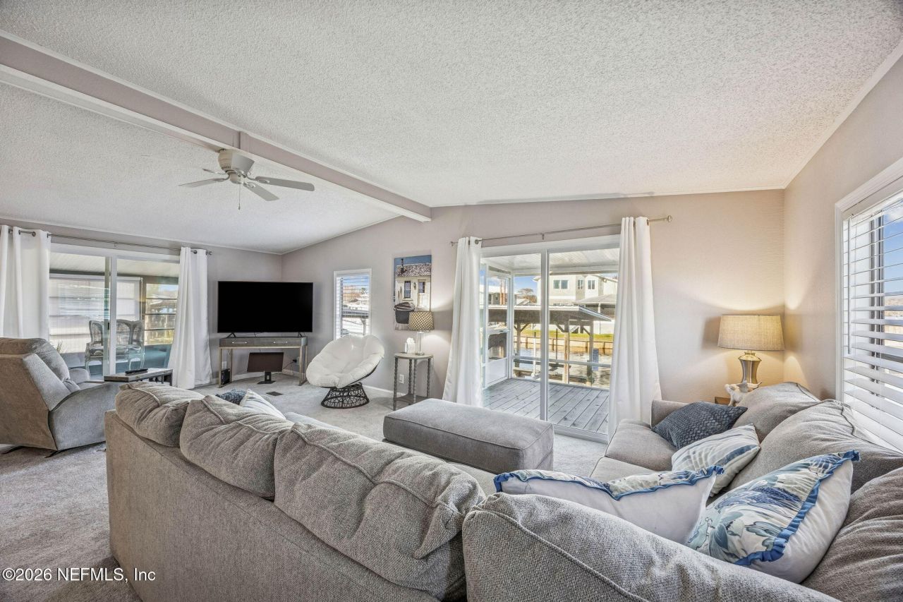 170 Moonlite Drive, Welaka, FL 32193 Photo