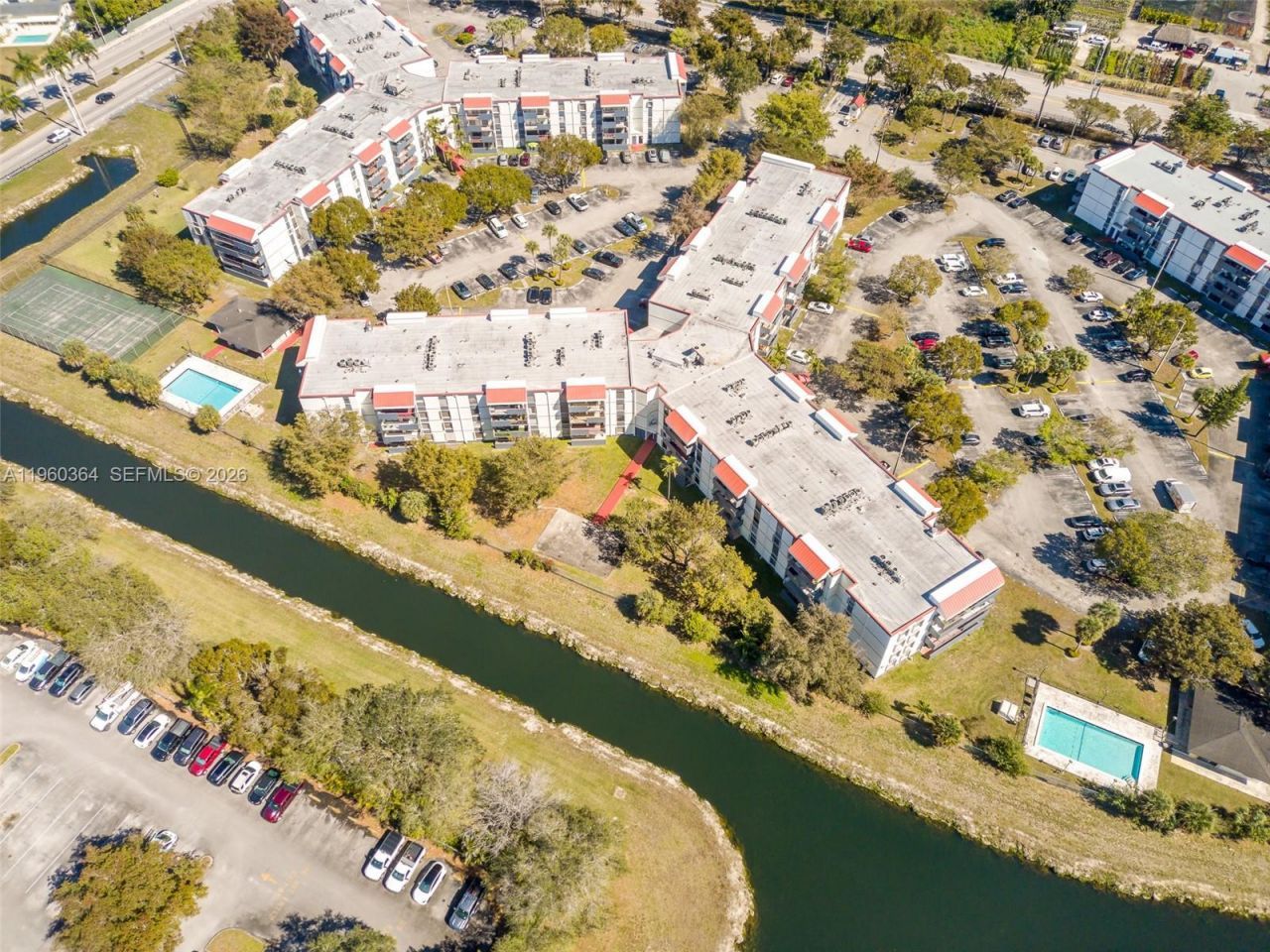 5800 SW 127th Ave, Unit 2220, Miami, FL 33183 Photo