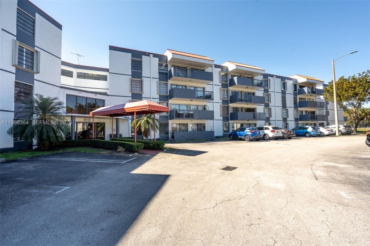 5800 SW 127th Ave, Unit 2220, Miami, FL 33183 Photo