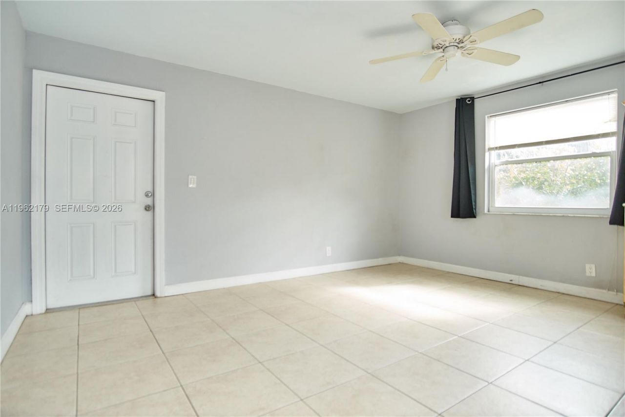 25 NE 12th St, Fort Lauderdale, FL 33304 Photo
