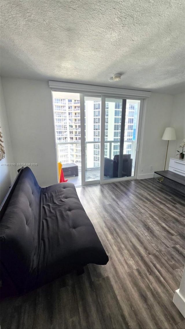 19201 Collins Ave, Unit 1124, Sunny Isles Beach, FL 33160 Photo