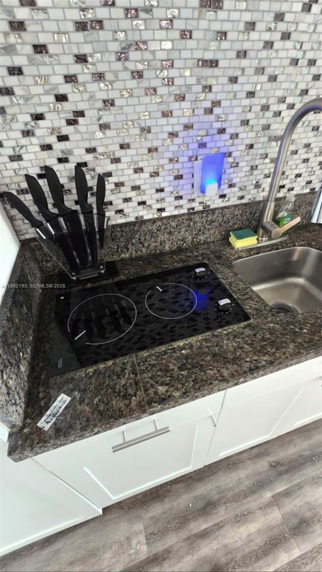 19201 Collins Ave, Unit 1124, Sunny Isles Beach, FL 33160 Photo