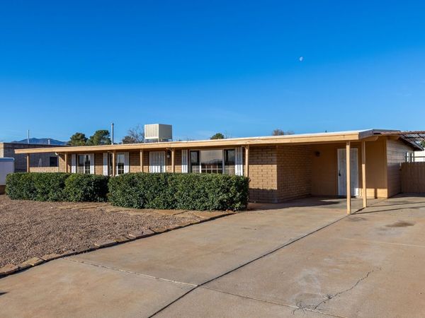 209 ELGIN Street, Huachuca City, AZ 85616