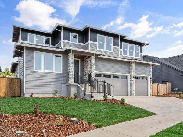 1153 Pumpkin Ridge Drive, Unit 322, Eagle Point, OR 97524