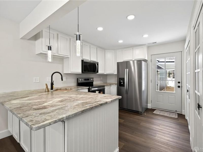 2105 Pittsfield Street, Kettering, OH 45420 Photo 12