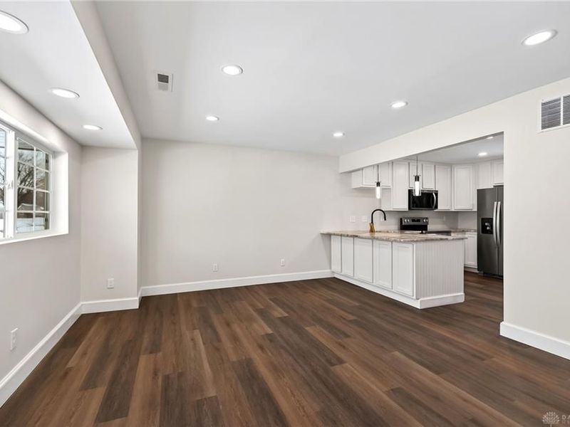 2105 Pittsfield Street, Kettering, OH 45420 Photo 7