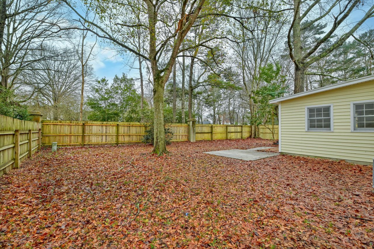 114 Hamlet Road Photo 10