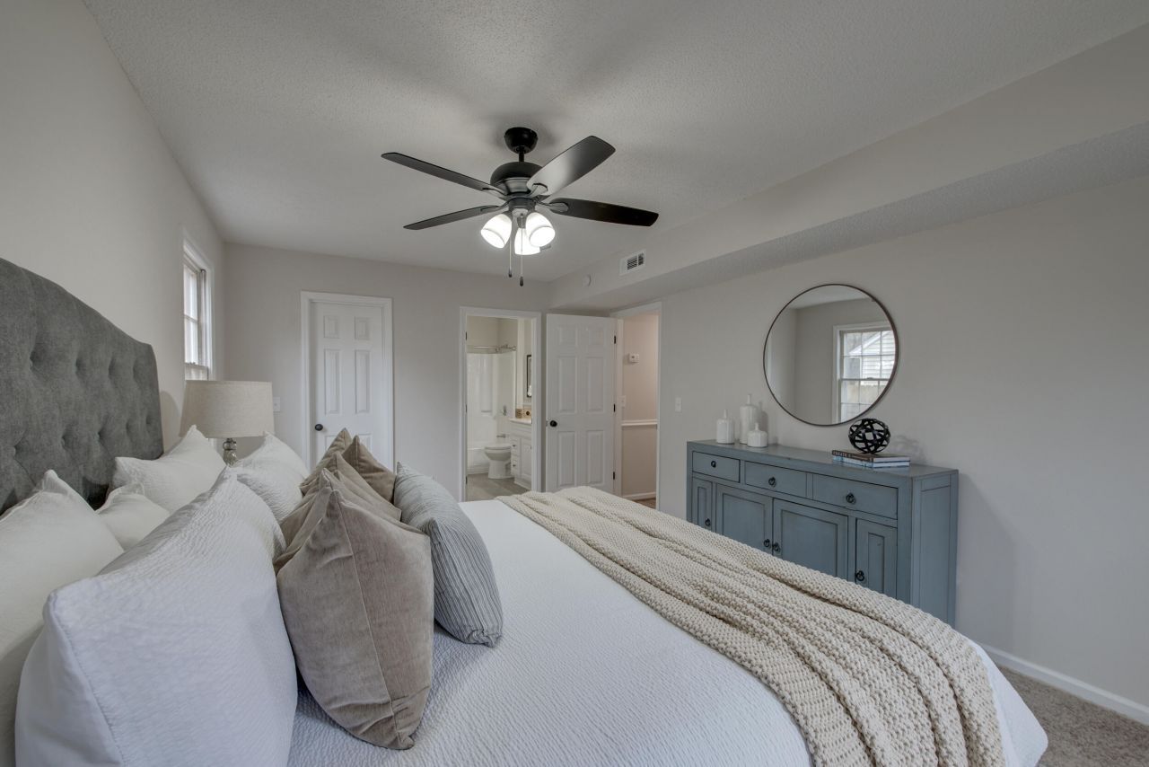 114 Hamlet Road Photo 18