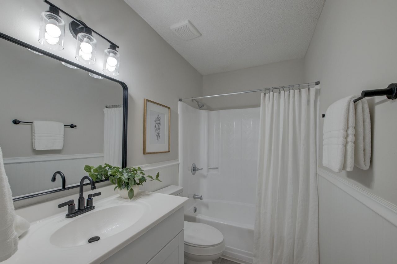 114 Hamlet Road Photo 25