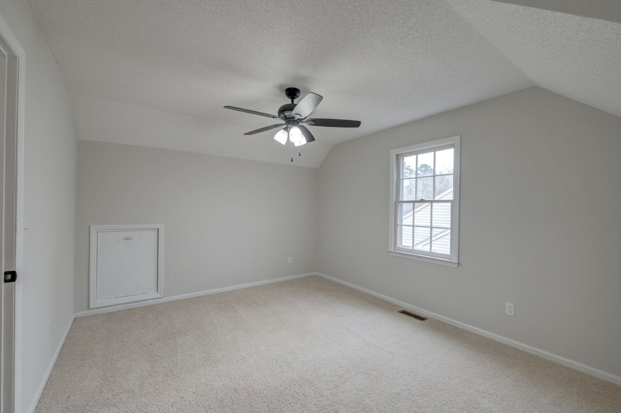 114 Hamlet Road Photo 27