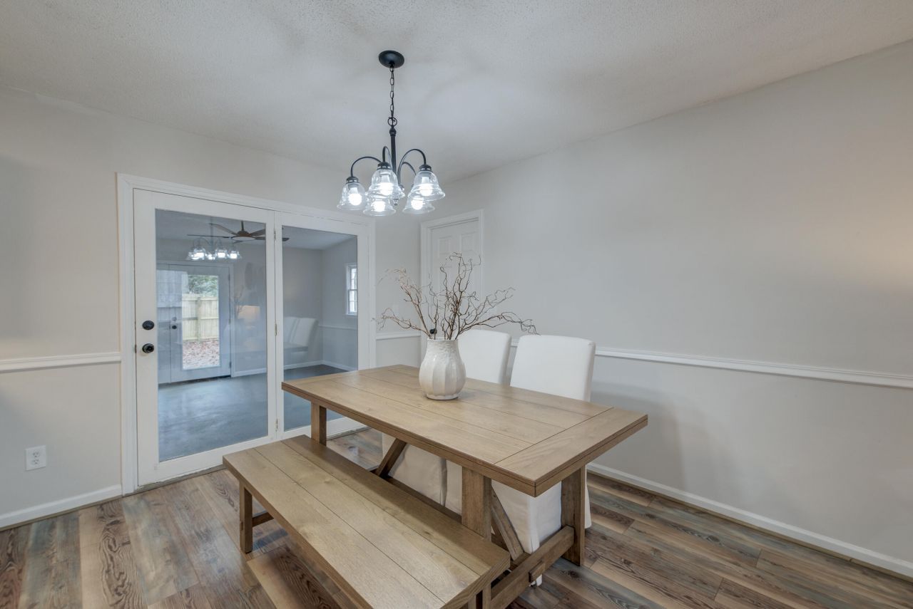 114 Hamlet Road Photo 5