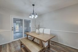 114 Hamlet Road photo 4