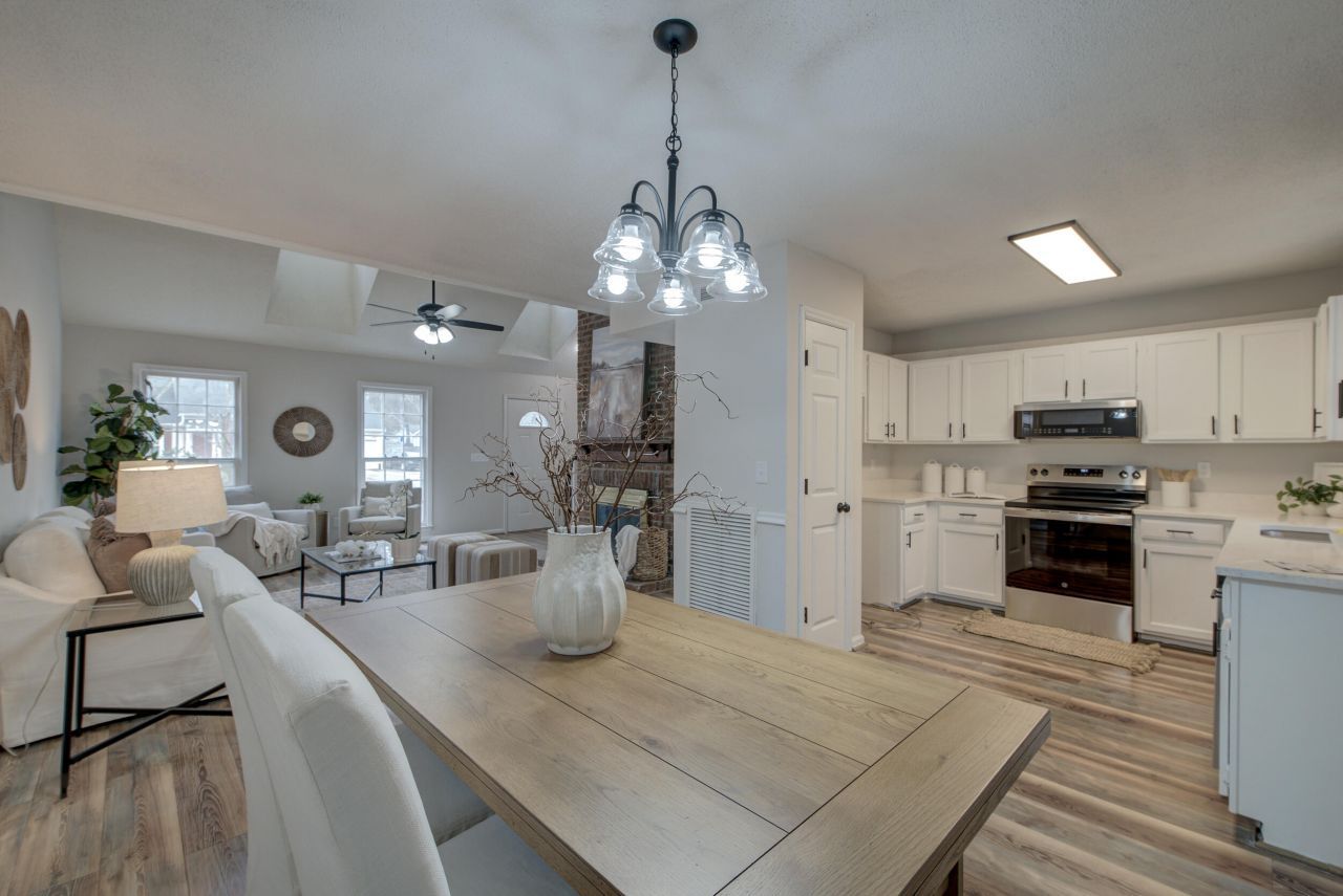 114 Hamlet Road Photo 6