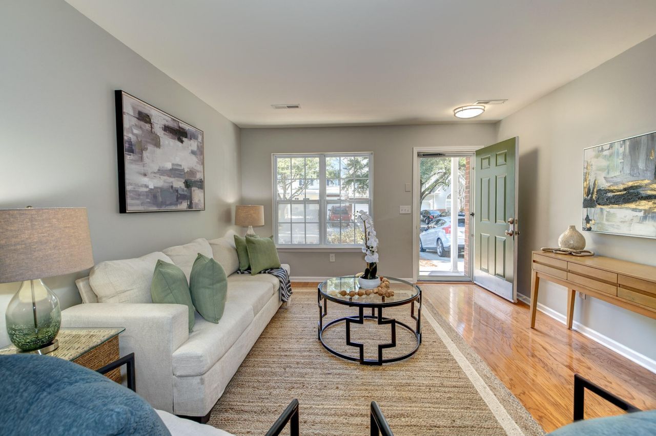 257 Kelsey Boulevard Photo 10