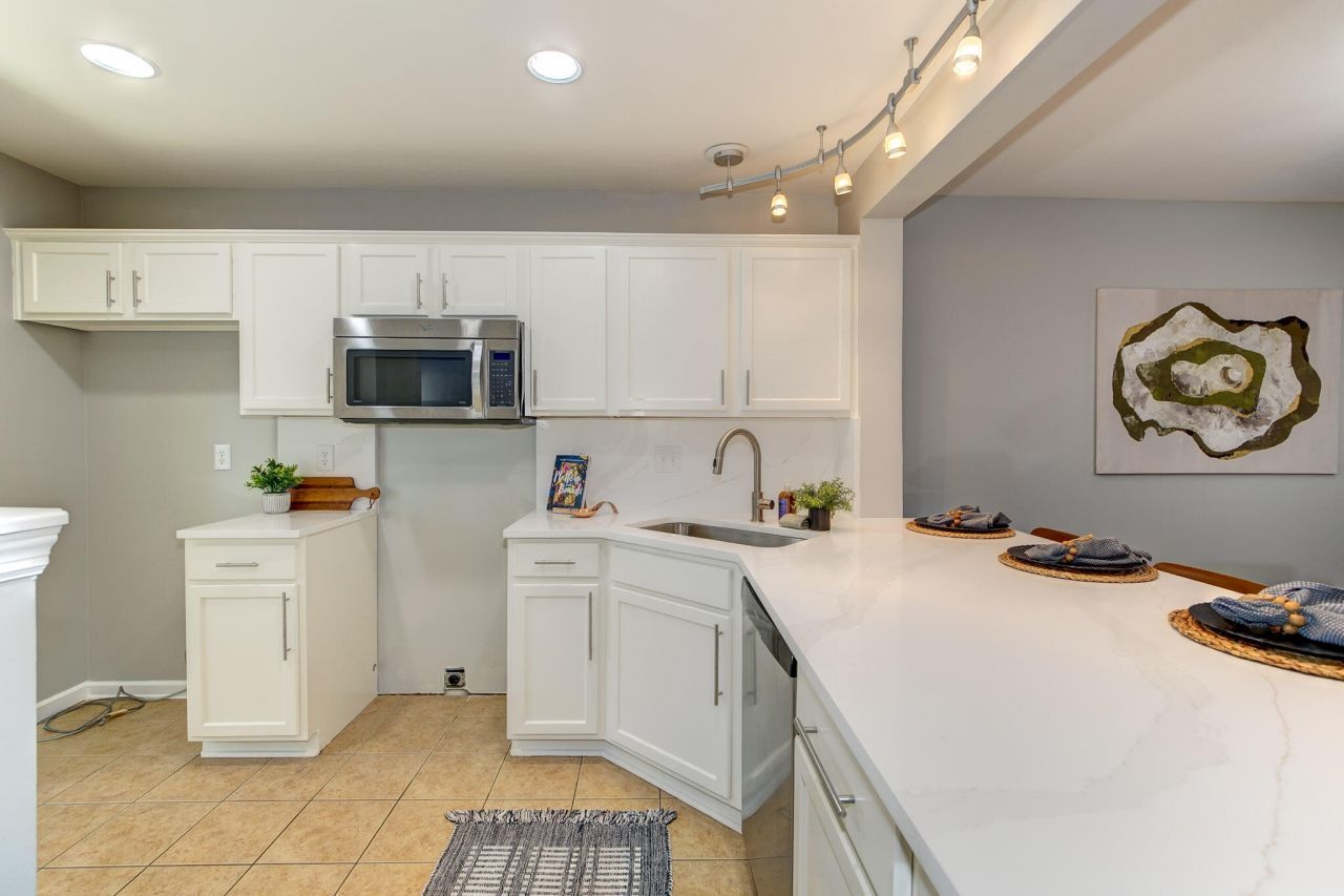 257 Kelsey Boulevard Photo 15