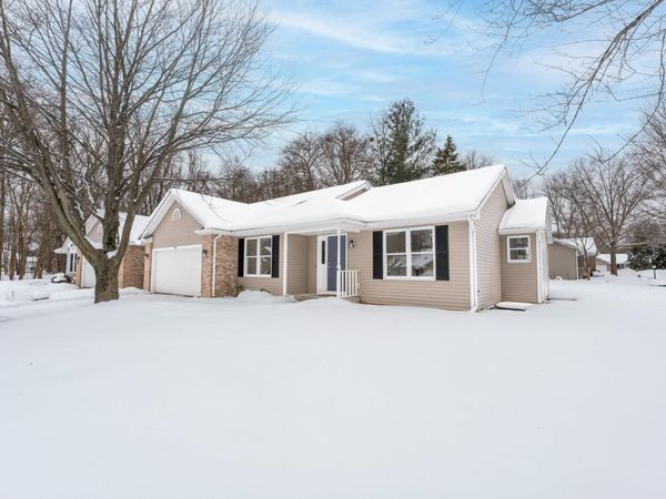 9618 Sebring Drive, Portage, MI 49002