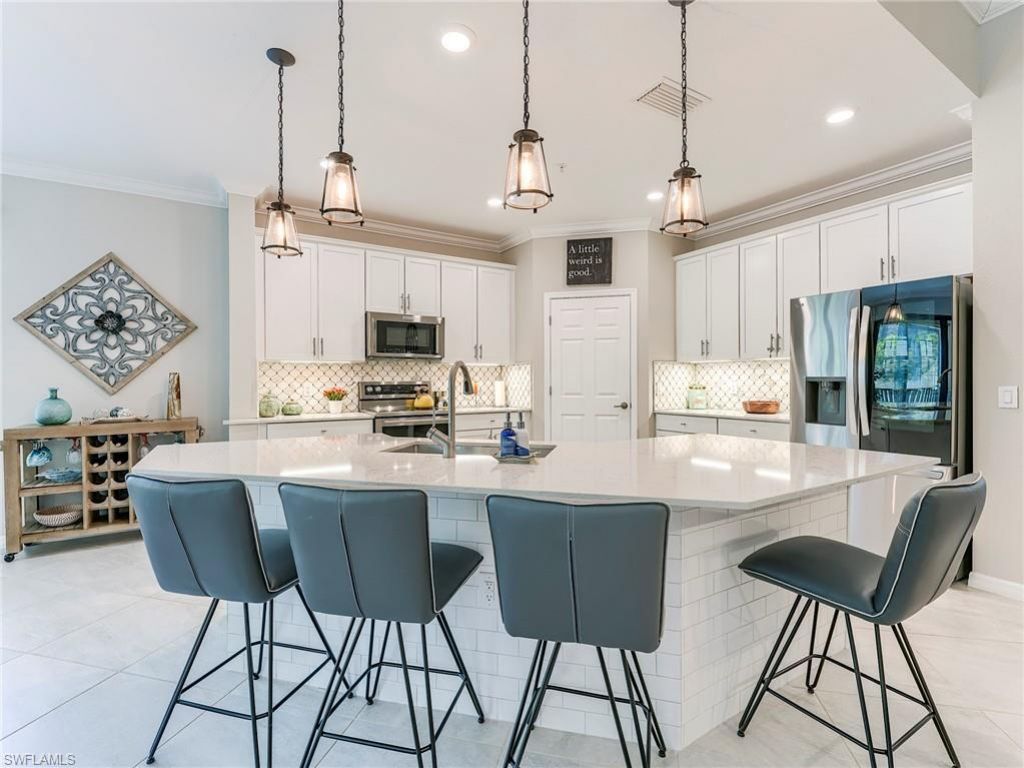 10545 Casella Way, Unit 202, Fort Myers, FL 33913 Photo