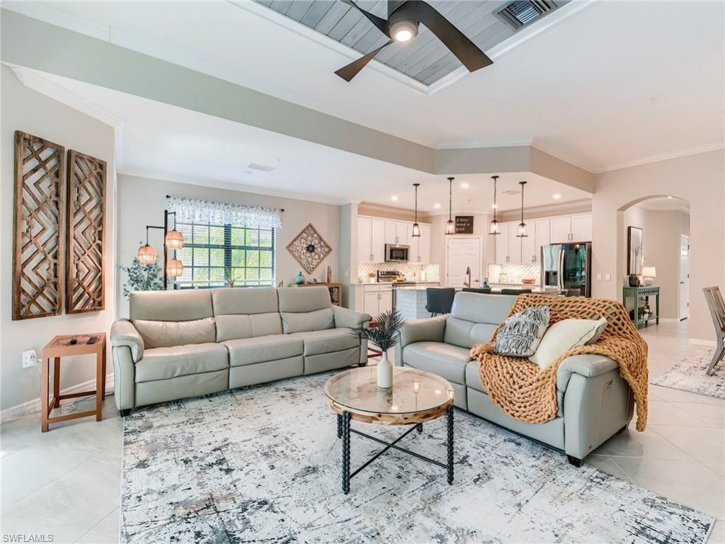 10545 Casella Way, Unit 202, Fort Myers, FL 33913 Photo