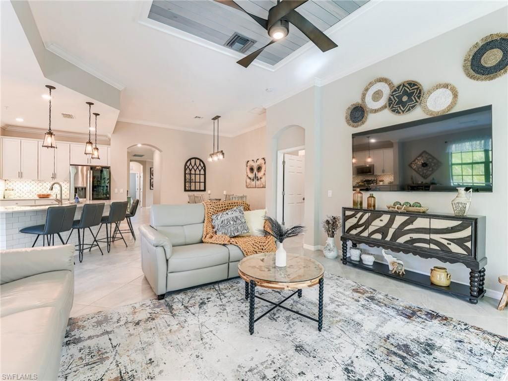 10545 Casella Way, Unit 202, Fort Myers, FL 33913 Photo