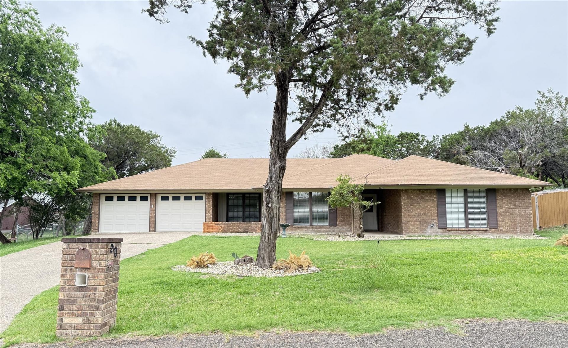 2111 Chinaberry Cir, Harker Heights, TX 76548 Main Photo