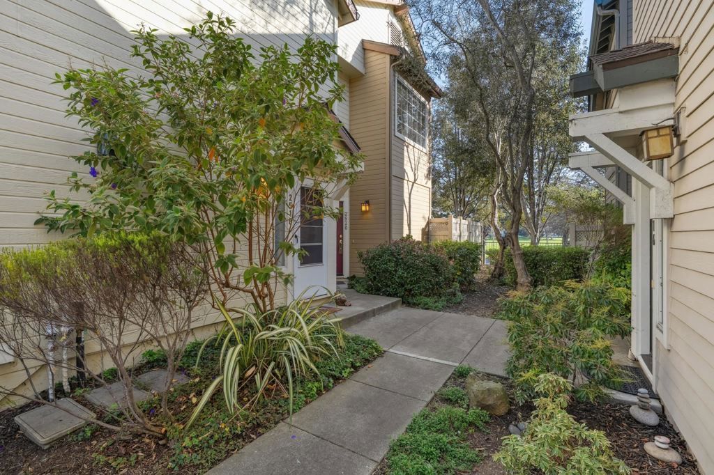 2520 2520 Beach Head Way, Richmond, CA 94804 Main Photo