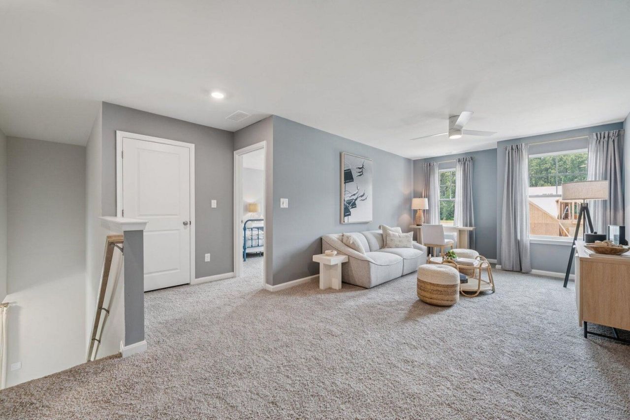 200 Hawk Tail Court Photo 26