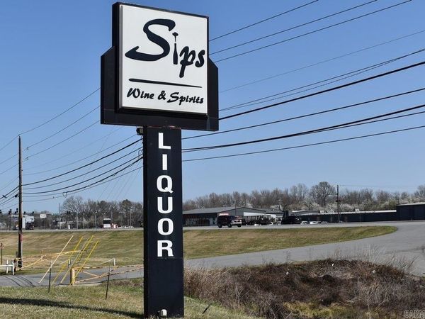 4700 S University Avenue, Little Rock, AR 72204