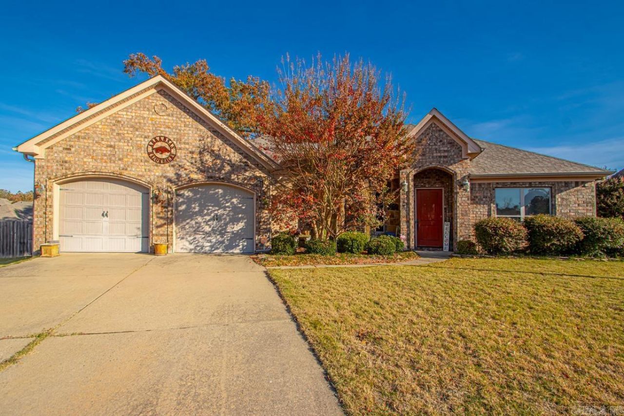 2502 Daisy Cove Bryant, AR 72022