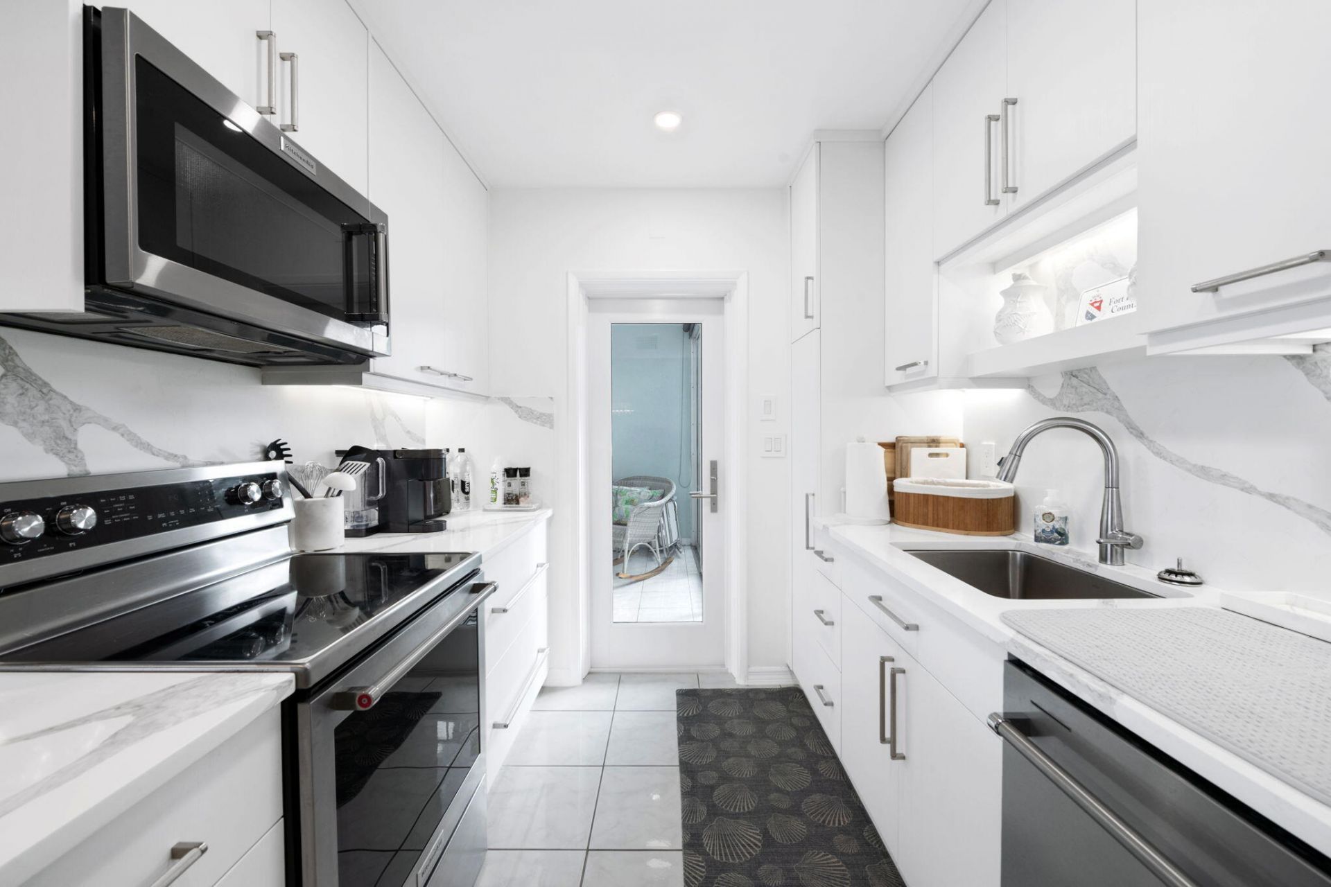 180 Isle Of Venice Drive, Unit 224, Fort Lauderdale, FL 33301 Photo