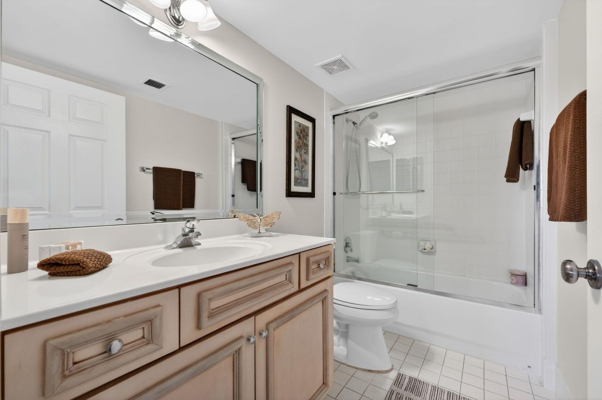 5906 Crystal Shores Drive, Unit 404, Boynton Beach, FL 33437 Photo