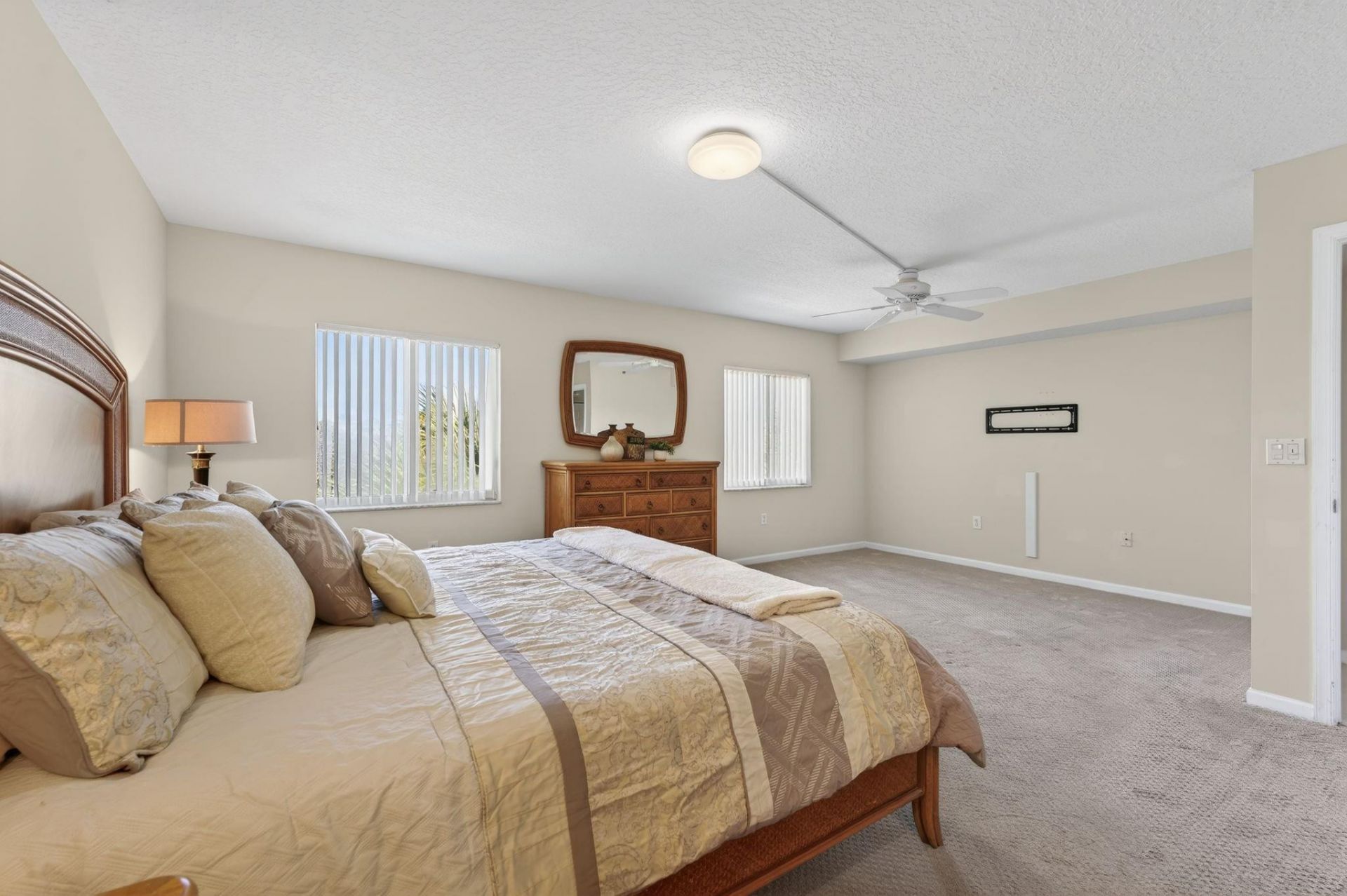 5906 Crystal Shores Drive, Unit 404, Boynton Beach, FL 33437 Photo