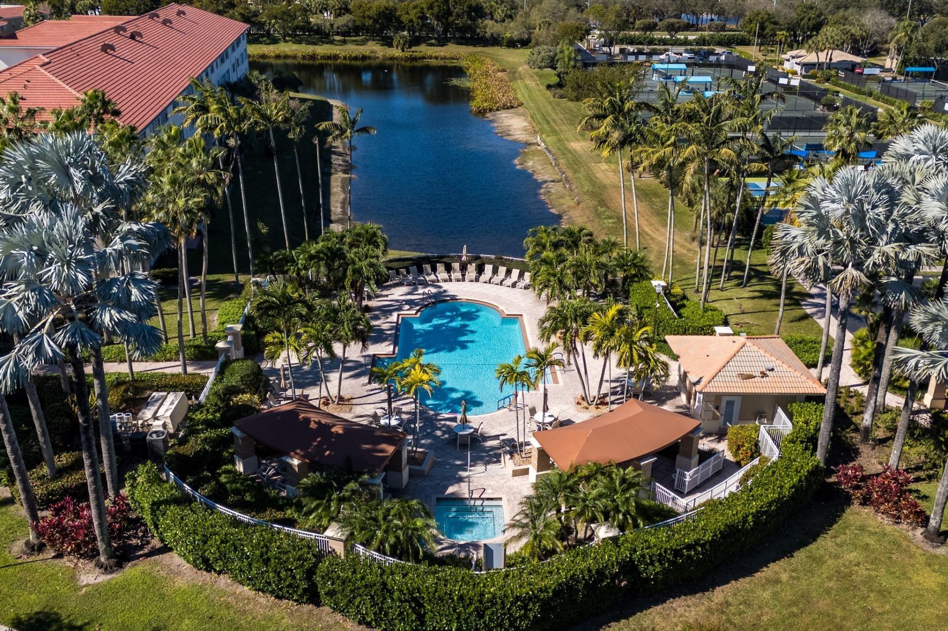 5906 Crystal Shores Drive, Unit 404, Boynton Beach, FL 33437 Photo