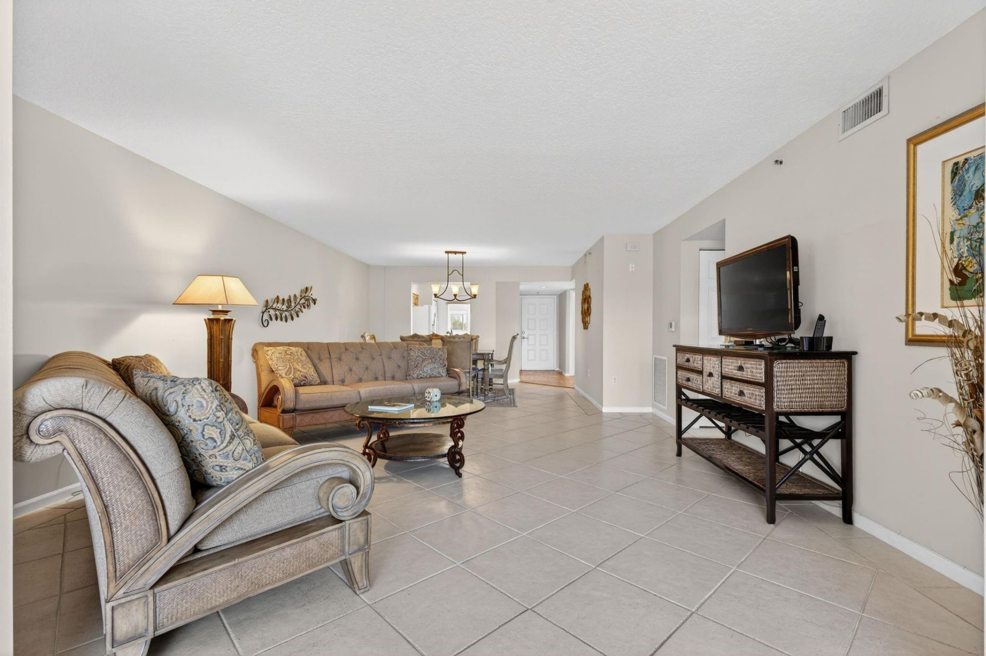 5906 Crystal Shores Drive, Unit 404, Boynton Beach, FL 33437 Photo