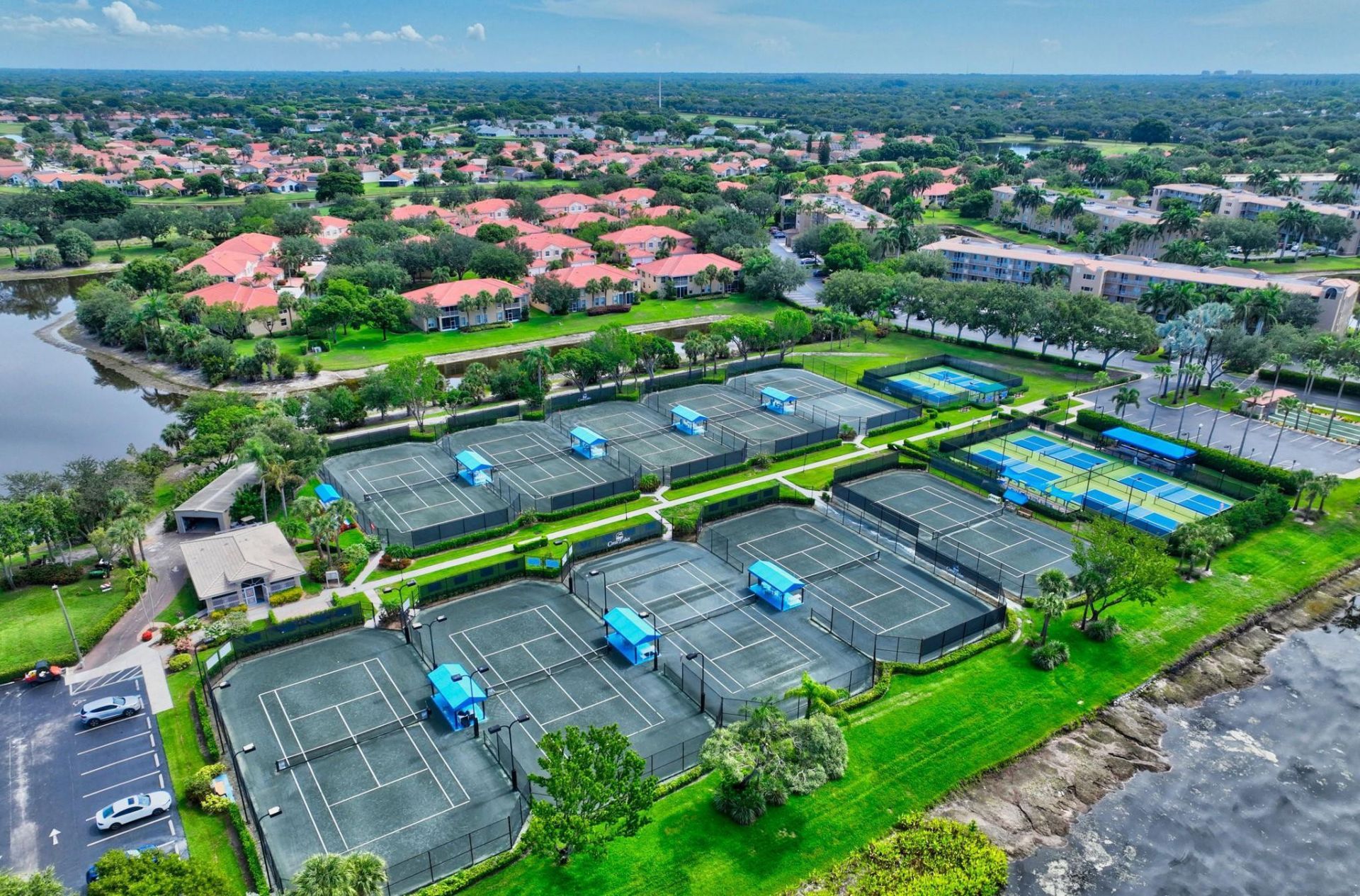 5906 Crystal Shores Drive, Unit 404, Boynton Beach, FL 33437 Photo