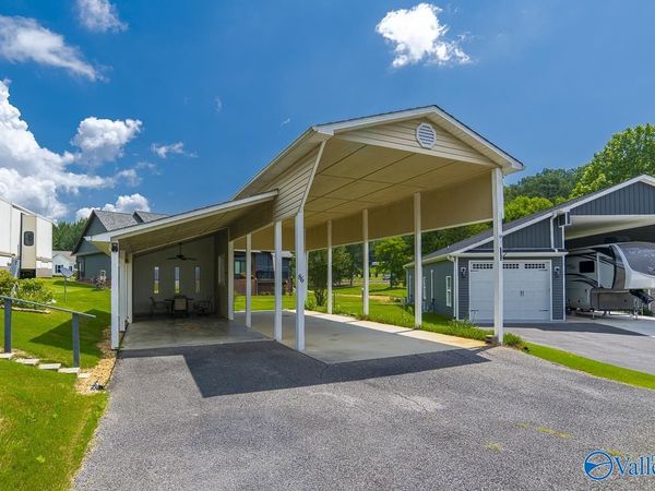 1727 Convict Camp Road, Guntersville, AL 35976